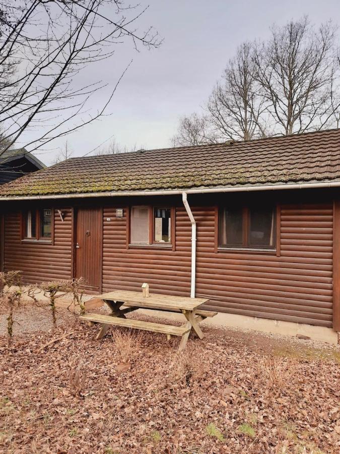 Familie Meys Chalets - Chalet 249 - La Boverie Rendeux Kültér fotó